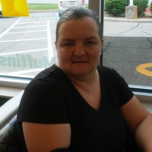 Meet your Posher, Bobbie